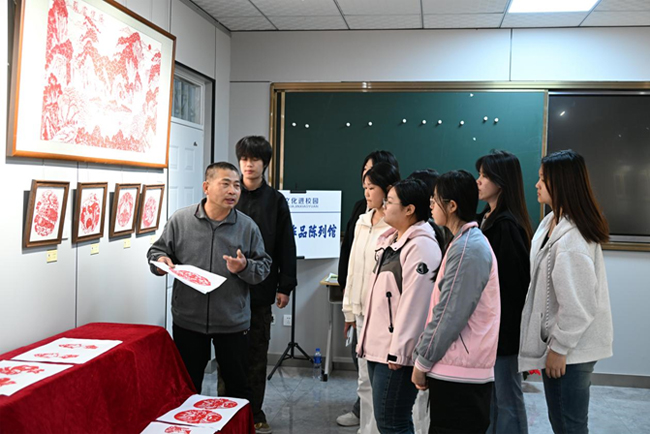 非遺之光耀白城職業技術學院，文化薪火永相傳——組織文化藝術交流活動的實踐與意義